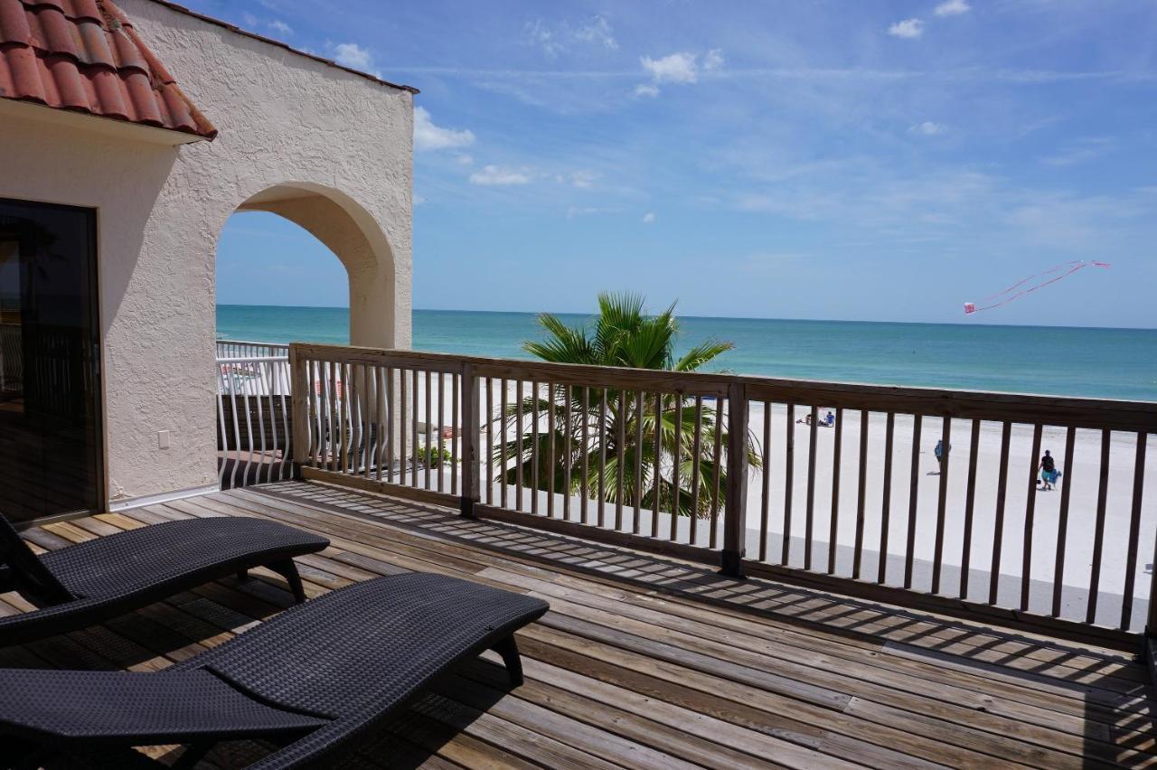 Redington Surf Resort By Travel Resort Services St. Pete Beach Exterior photo